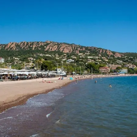 Esterel Comfortable